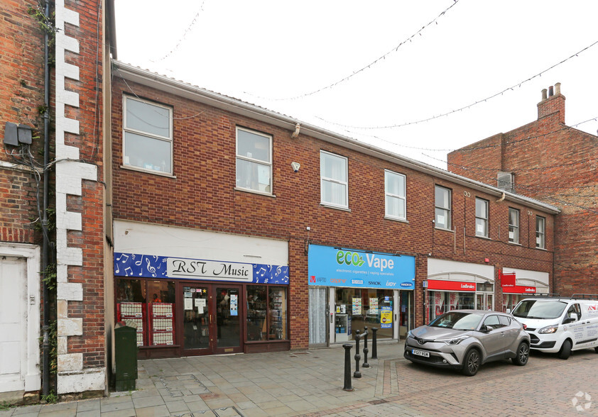 27-27C Carter Gate, Newark for lease - Primary Photo - Image 1 of 8