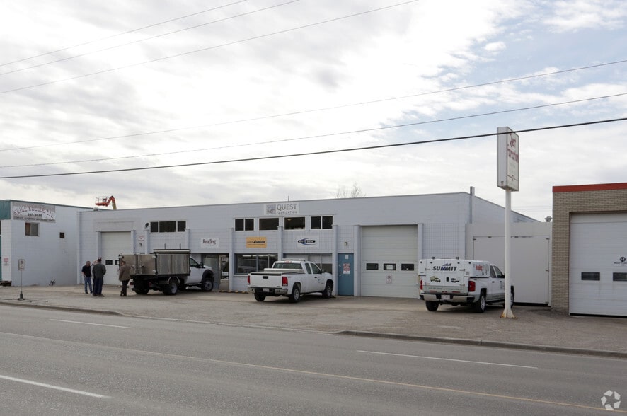 923 46 Av SE, Calgary, AB for lease - Building Photo - Image 3 of 8