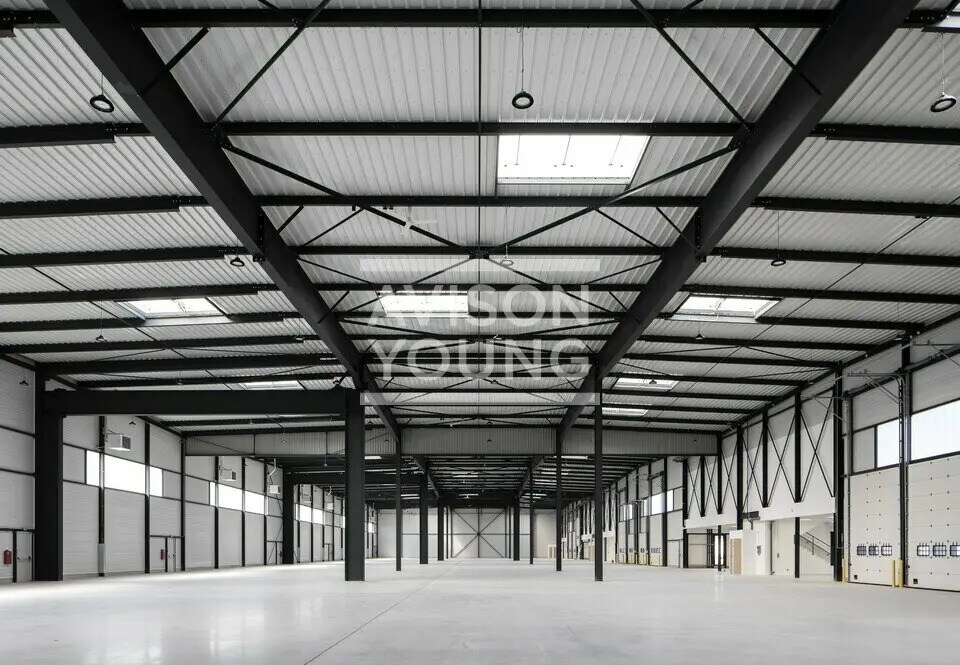 Flex in Le Bourget for lease Interior Photo- Image 1 of 3