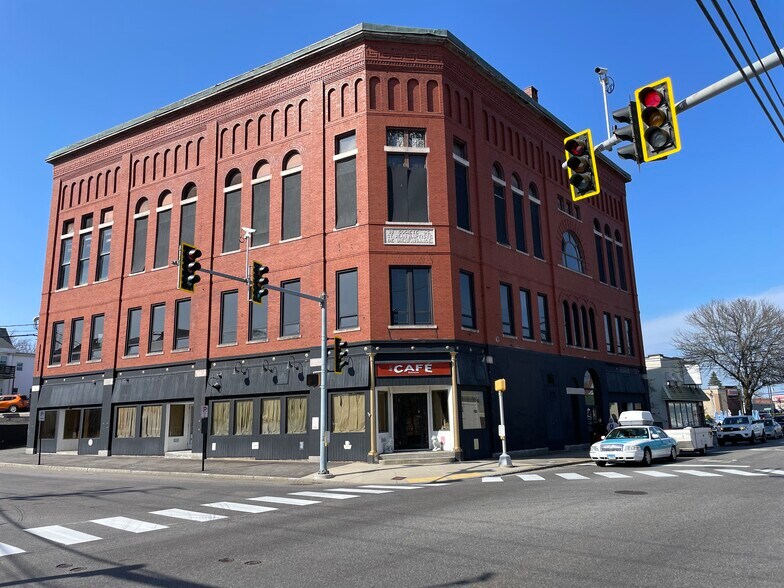 316 Main St, Biddeford, ME for sale - Building Photo - Image 1 of 1