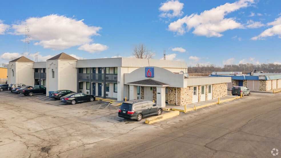 4585 S Harding St, Indianapolis, IN for sale - Building Photo - Image 1 of 1