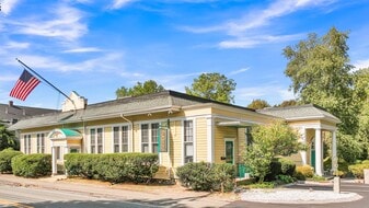 The Offices at Pleasant Commons - Convenience Store