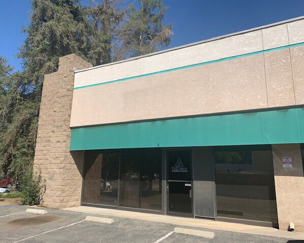 4203 W Alamos Ave, Fresno, CA for lease - Primary Photo - Image 2 of 3