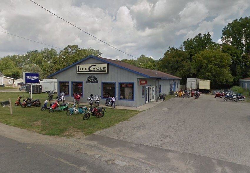 1127 Bronson Ave, Kalamazoo, MI 49048