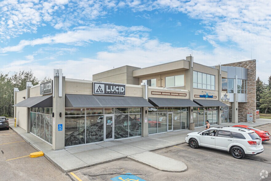 8 McLeod Ave, Spruce Grove, AB for lease - Building Photo - Image 3 of 3