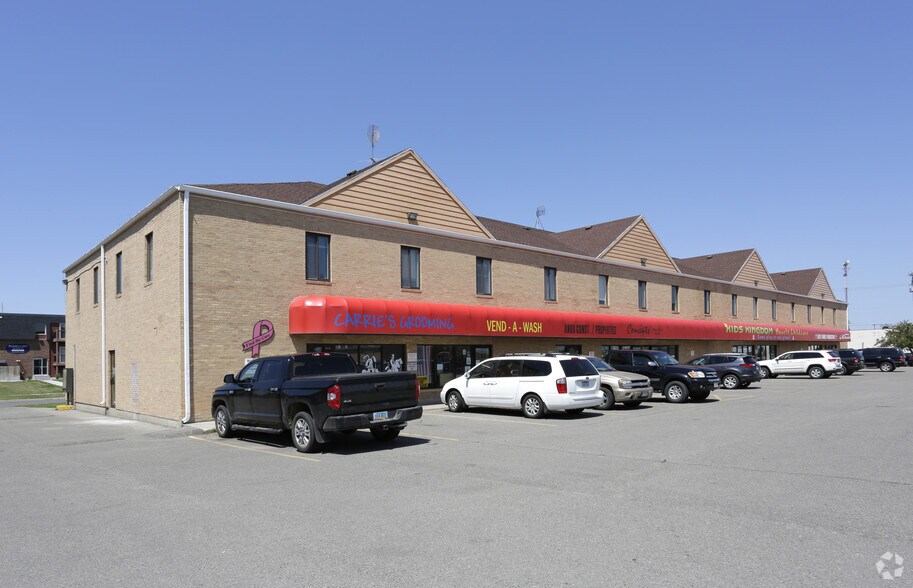 1336 25th Ave S, Fargo, ND for sale - Primary Photo - Image 1 of 1