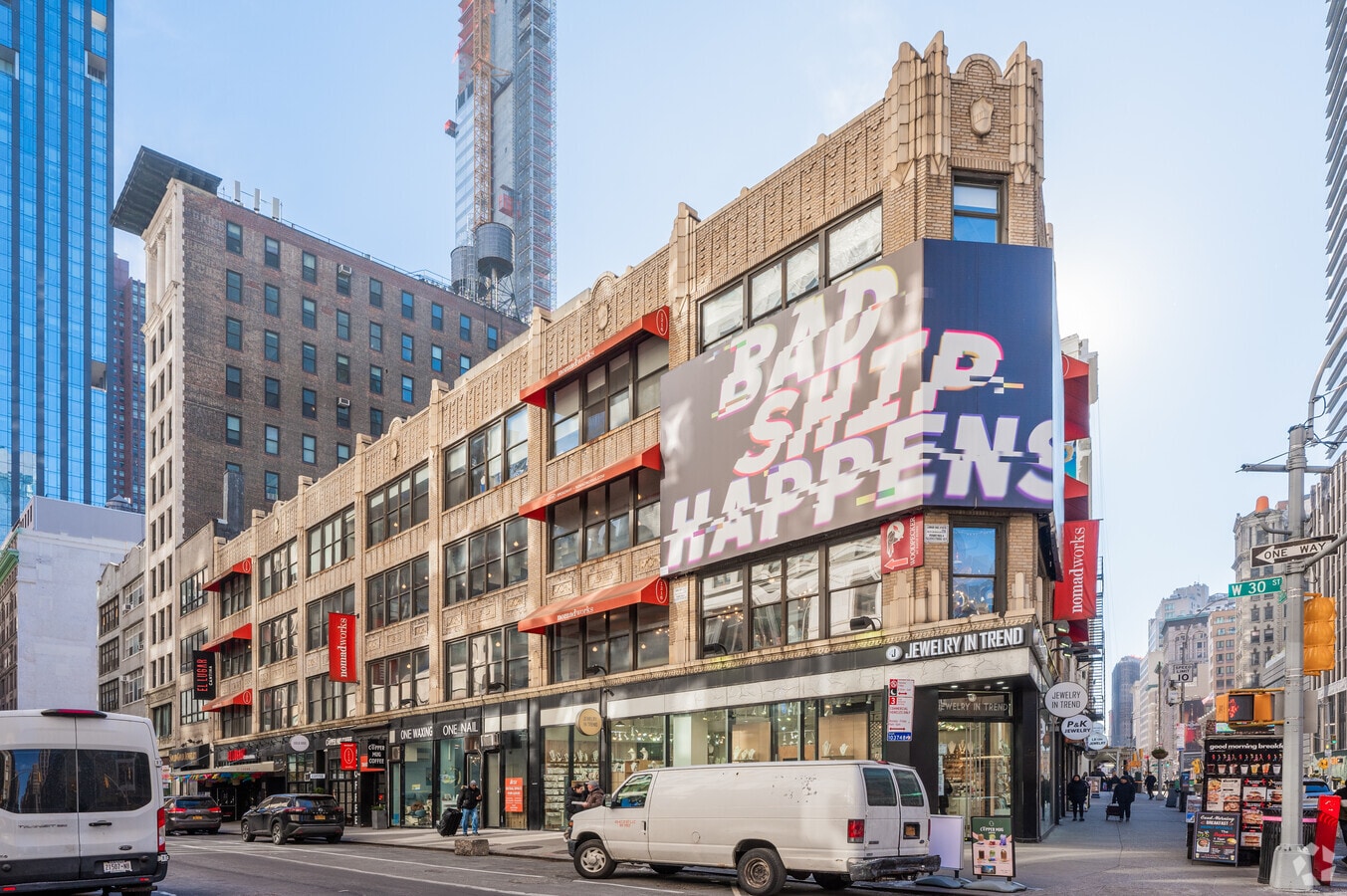 ベルナール・ビュッフェ「NEW YORK-Downtown Broadway」 525 Broadway, New York, NY Commercial Space for Rent | VTS