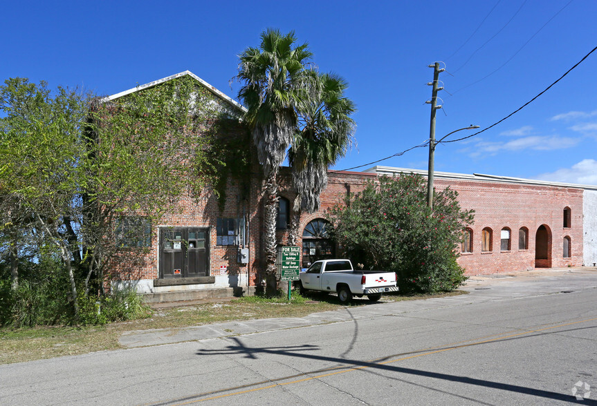 263 Water St, Apalachicola, FL for sale - Primary Photo - Image 1 of 1