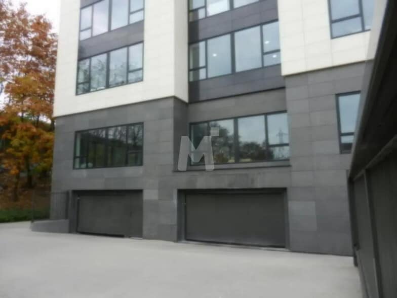 Office in Évry-Courcouronnes for lease - Building Photo - Image 3 of 15