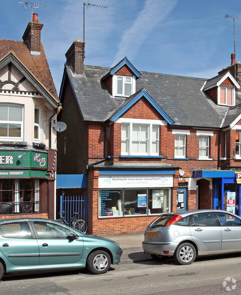 64 Western Rd, Tring for sale - Primary Photo - Image 1 of 1