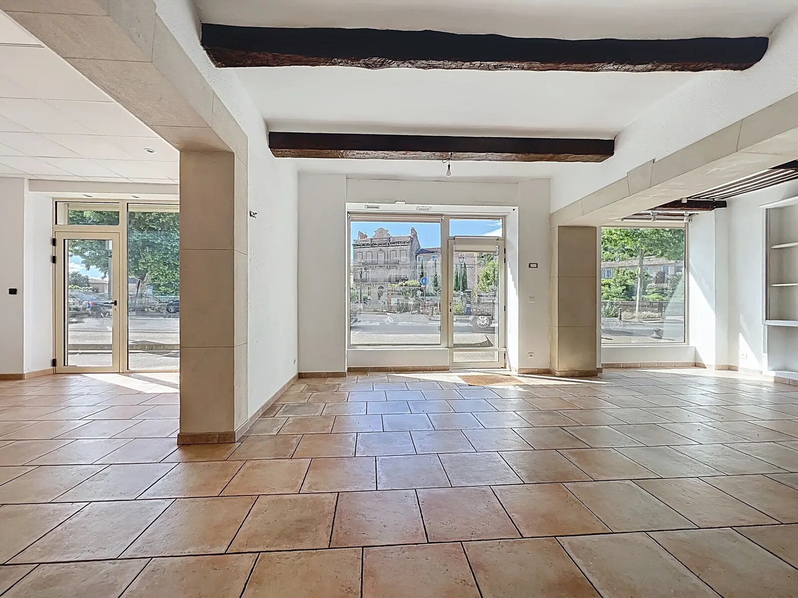 Retail in Apt for lease Interior Photo- Image 1 of 12