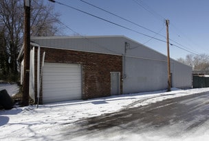 301 Bridgeway Ave, Old Hickory TN - Warehouse
