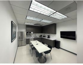 1880 Century Park E, Los Angeles, CA for lease - Interior Photo - Image 2 of 6