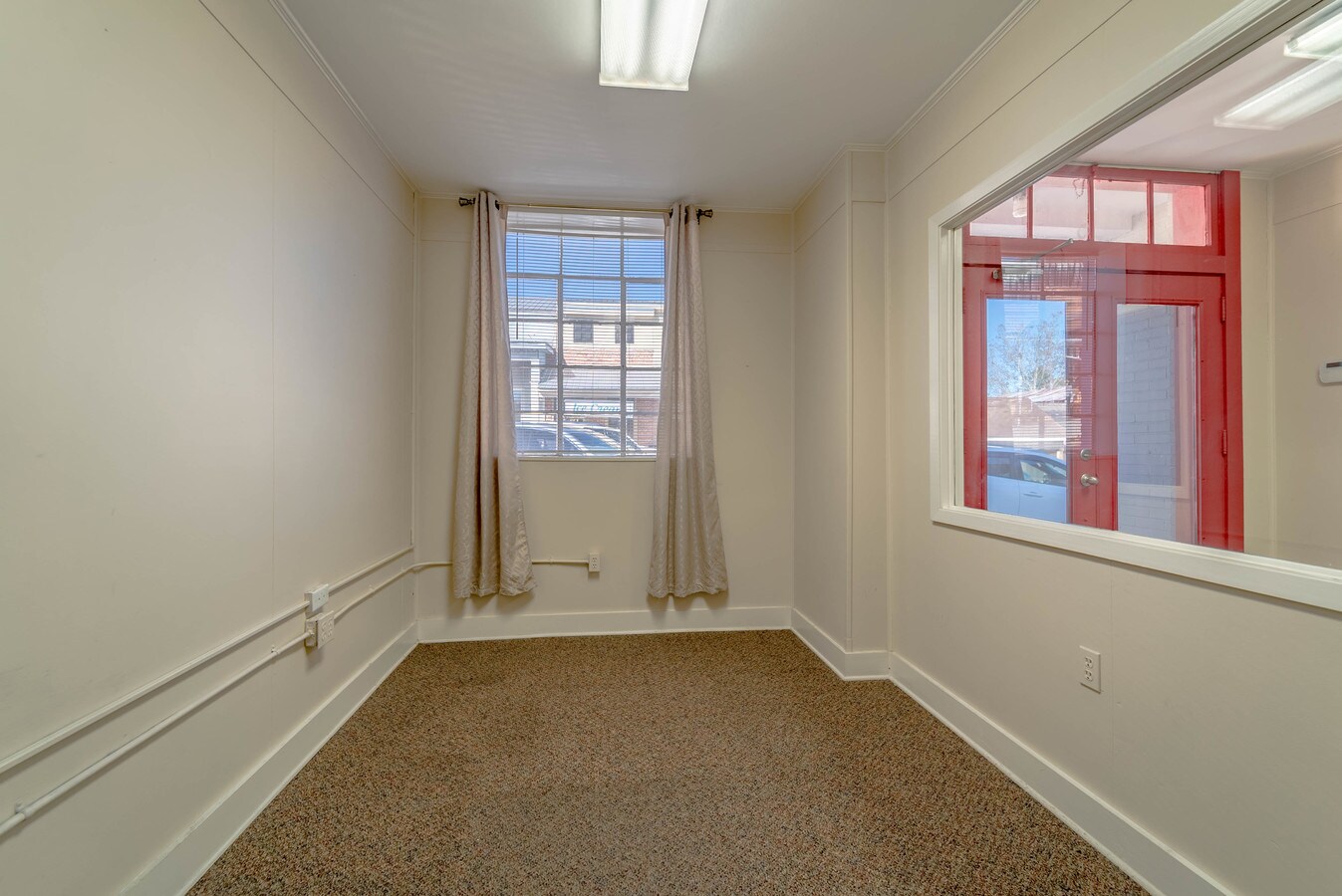 142 Pine Ave E, Wiggins, MS 39577