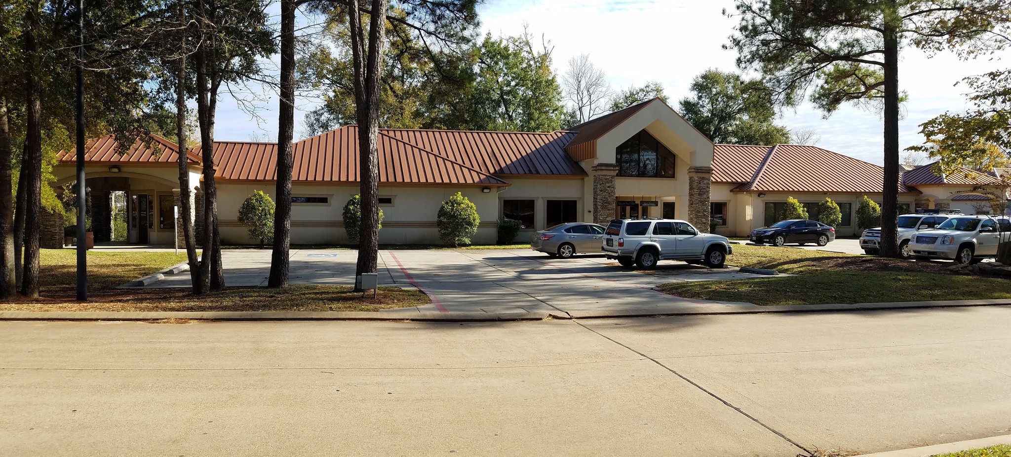 123 Blue Heron Dr, Montgomery, TX for lease Building Photo- Image 1 of 31