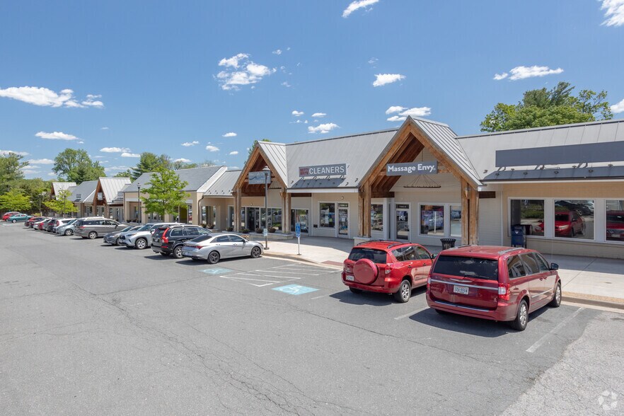 7395-7397 Lee Hwy, Falls Church, VA for sale - Building Photo - Image 1 of 1