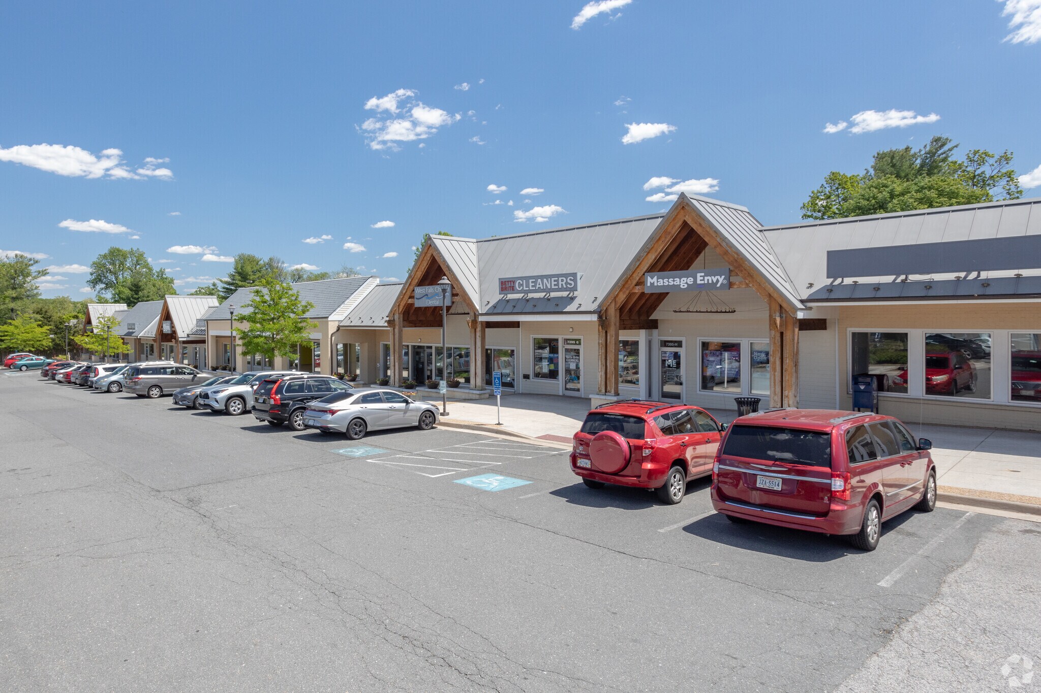 7395-7397 Lee Hwy, Falls Church, VA for sale Building Photo- Image 1 of 1