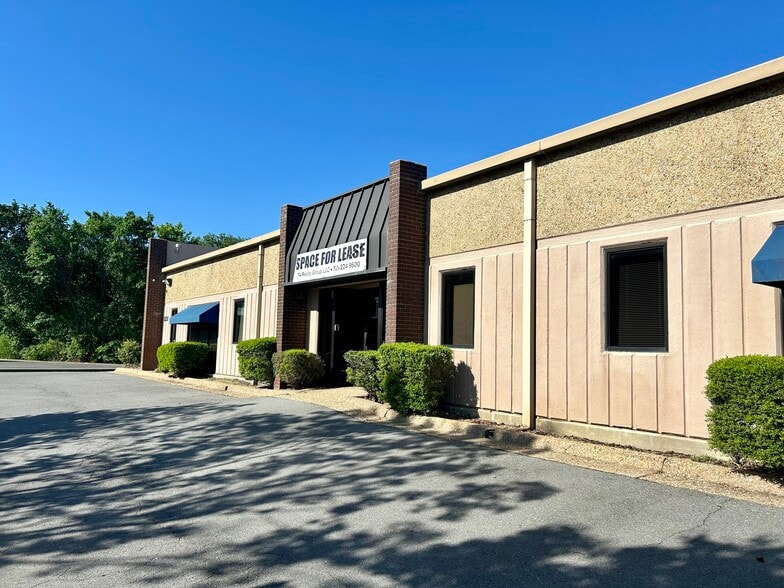 1300 Westpark Dr, Little Rock, AR for lease - Building Photo - Image 2 of 5