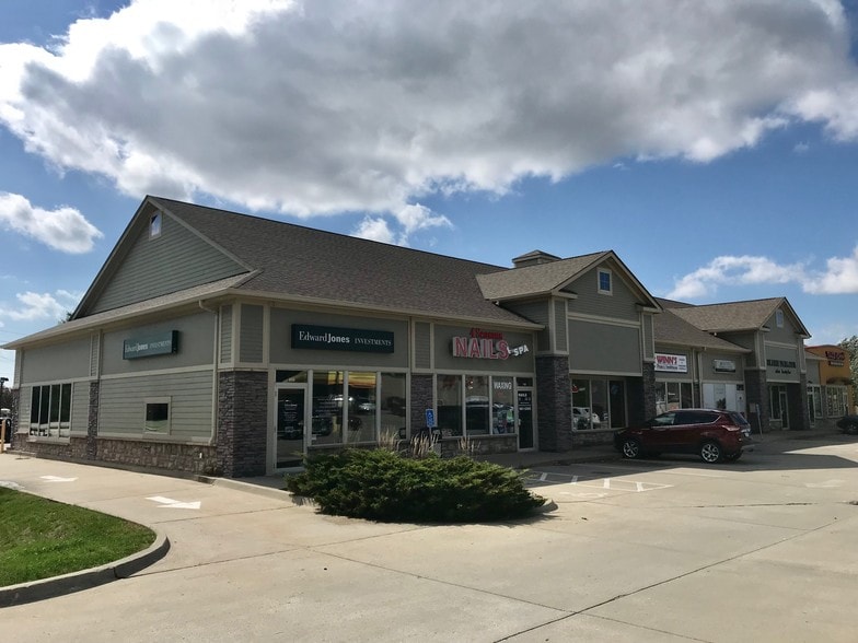 1611 Sunset Dr, Norwalk, IA for sale - Other - Image 1 of 1