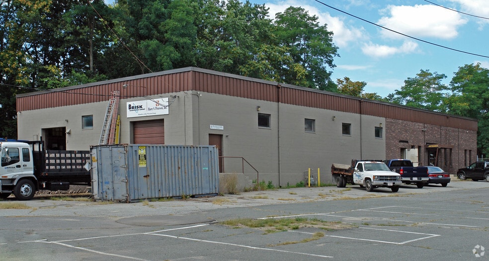 21 Wheeling Ave, Woburn, MA for lease - Building Photo - Image 3 of 3