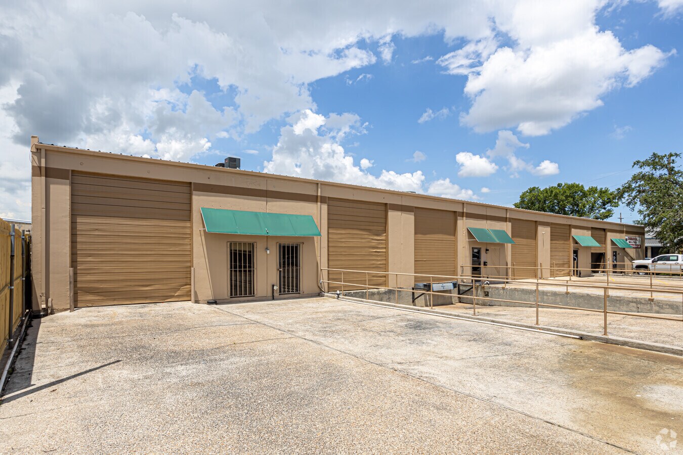 14121418 Distributors Row, New Orleans, LA 70123