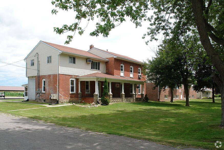 569-605 S Main St, Fowler, MI for sale - Primary Photo - Image 1 of 1