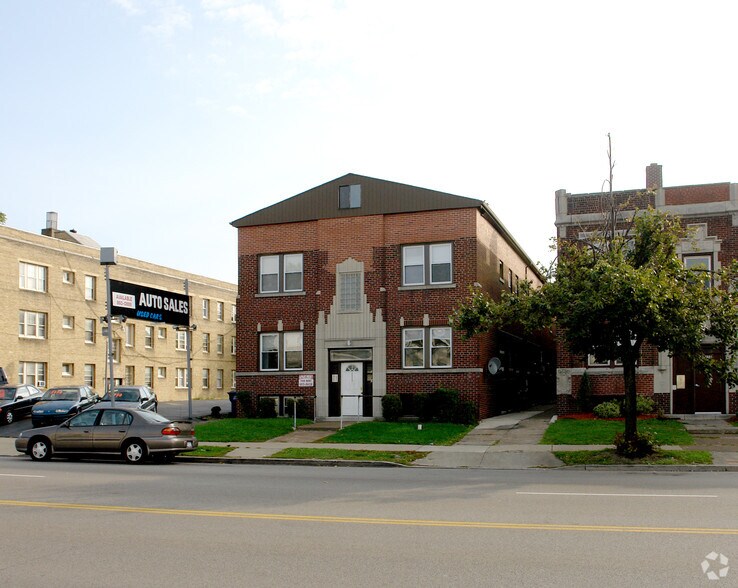 2429 Delaware Ave, Buffalo, NY for sale - Primary Photo - Image 1 of 1