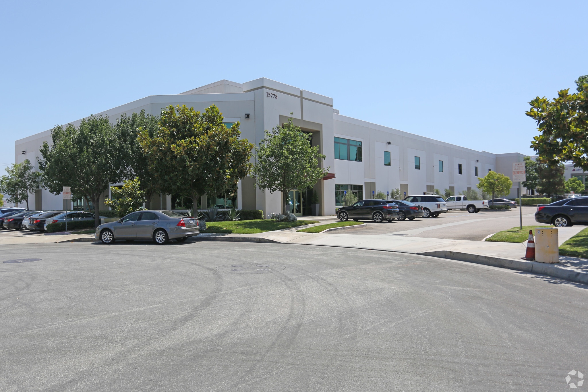 15777 Gateway Cir, Tustin, CA 92780 Bldg 6