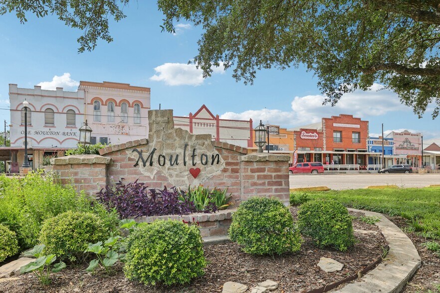 113 N Main St, Moulton, TX for sale - Other - Image 3 of 80