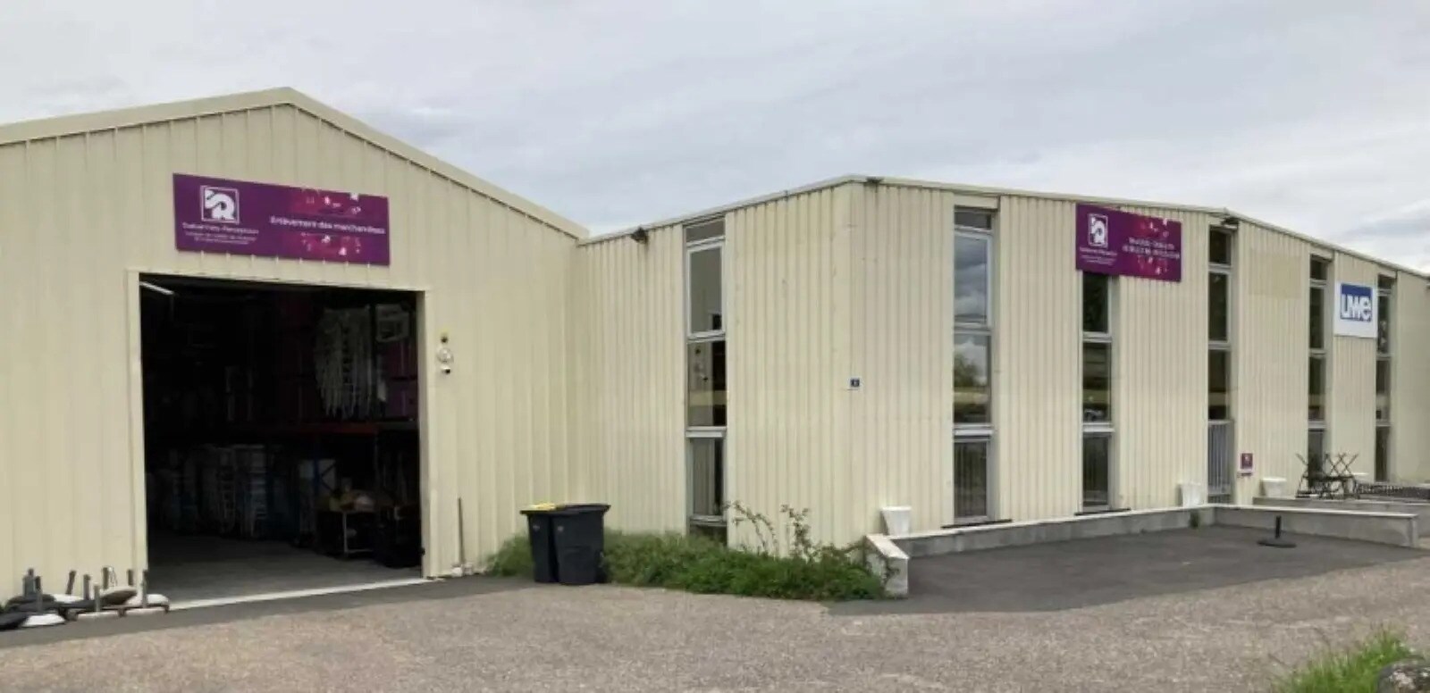 Flex in Meung-sur-Loire for lease Building Photo- Image 1 of 10