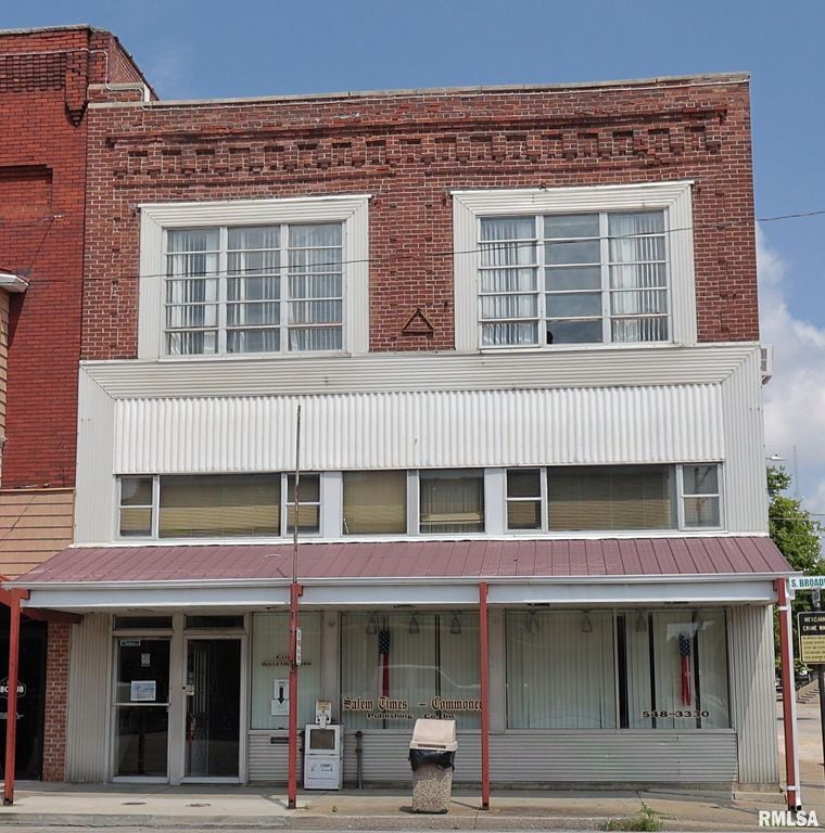 120 S Broadway Ave, Salem, IL for sale Primary Photo- Image 1 of 2