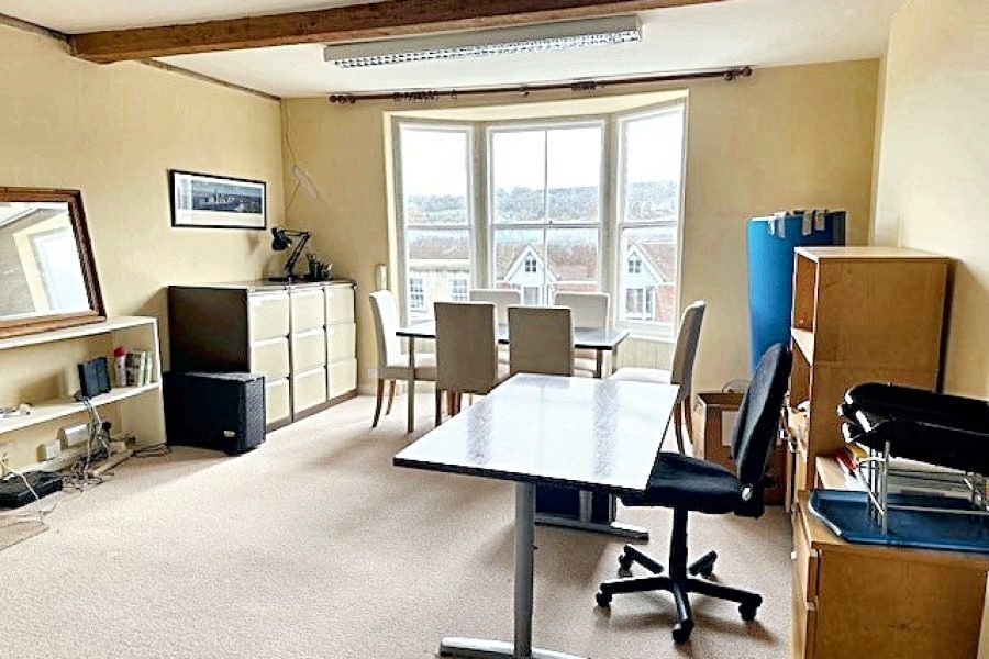 121-124 High St, Marlborough for lease Interior Photo- Image 1 of 5