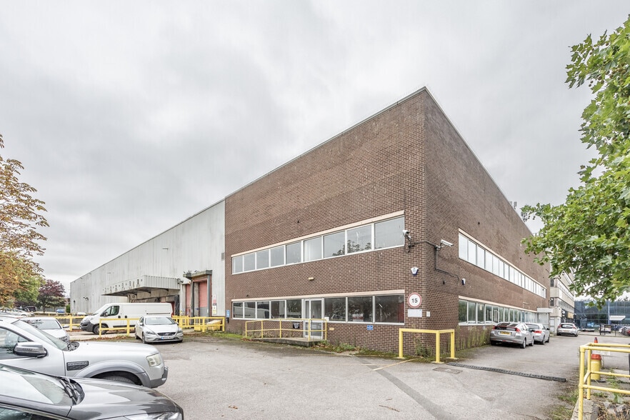 Bramble Rd, Swindon for lease - Primary Photo - Image 2 of 3