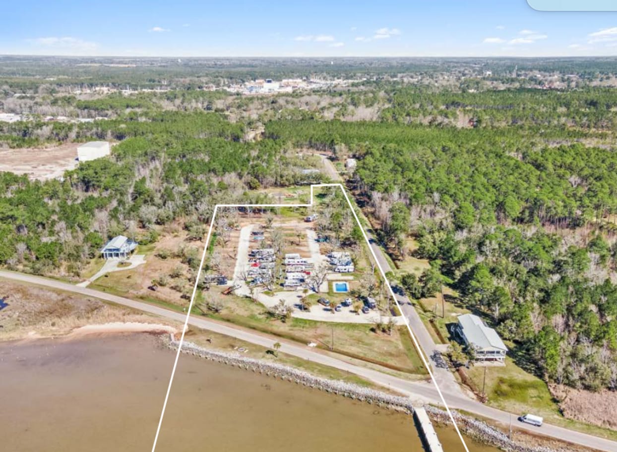 14384 Niolon Lane, Coden, AL 36523