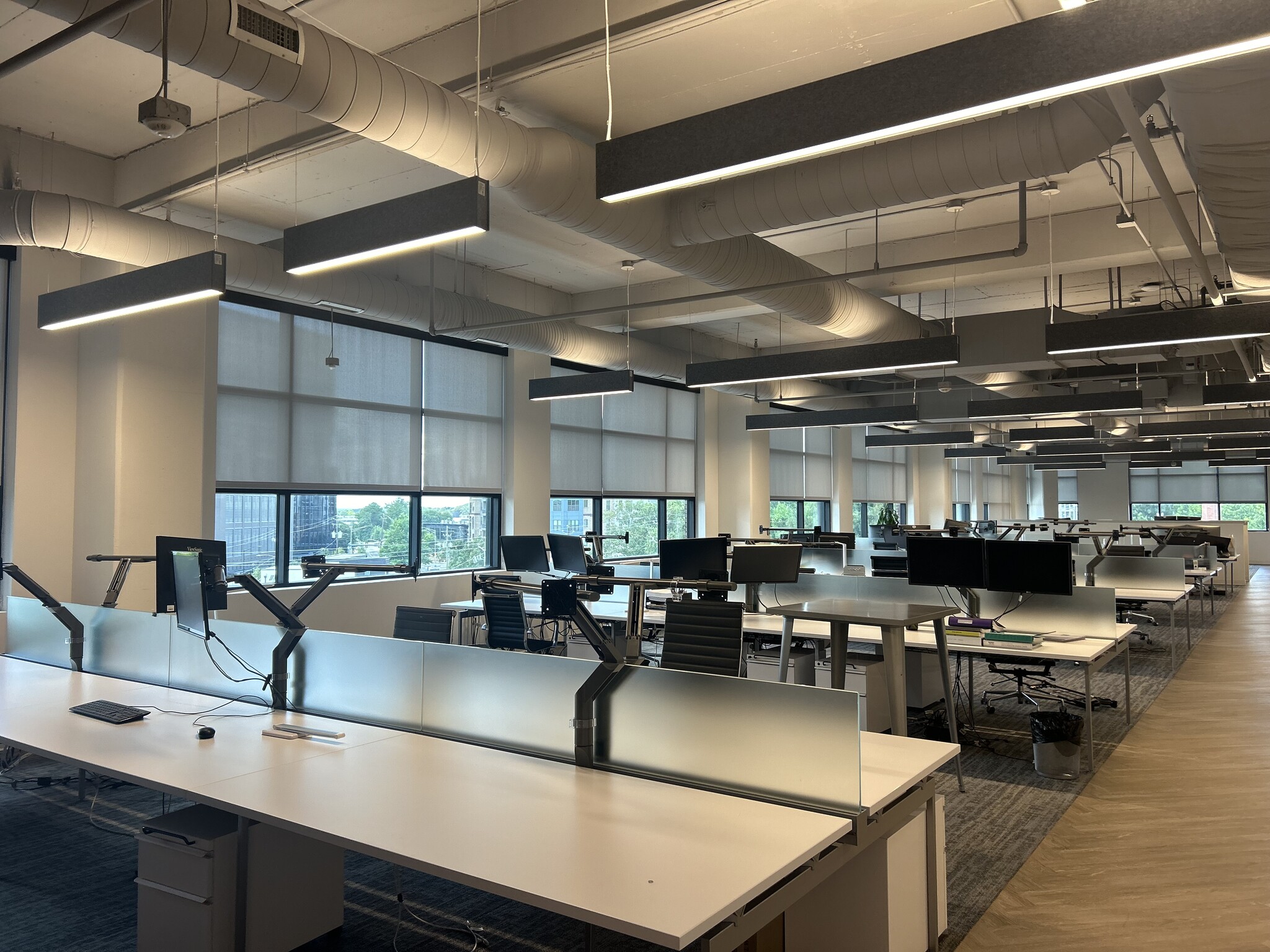 889 Howell Mill Rd, Atlanta, GA for lease Interior Photo- Image 1 of 10