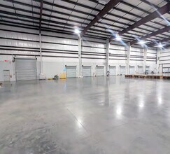 2109 S US Highway 31, Bay Minette, AL for lease Interior Photo- Image 2 of 5