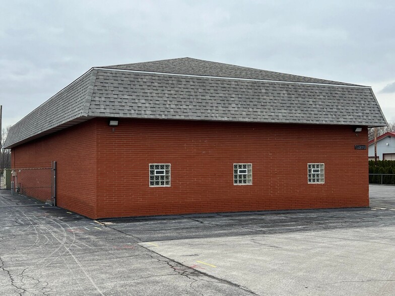 5050 W 45th Ave, Gary, IN for lease - Building Photo - Image 3 of 13