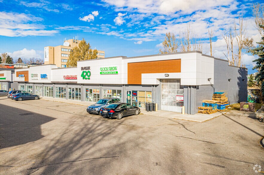 4620-4628 Macleod Trl SW, Calgary, AB for sale - Primary Photo - Image 1 of 1