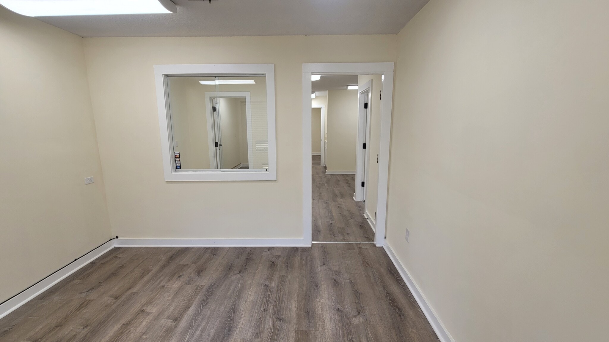 1010 E North St, Greenville, SC for lease Building Photo- Image 1 of 1