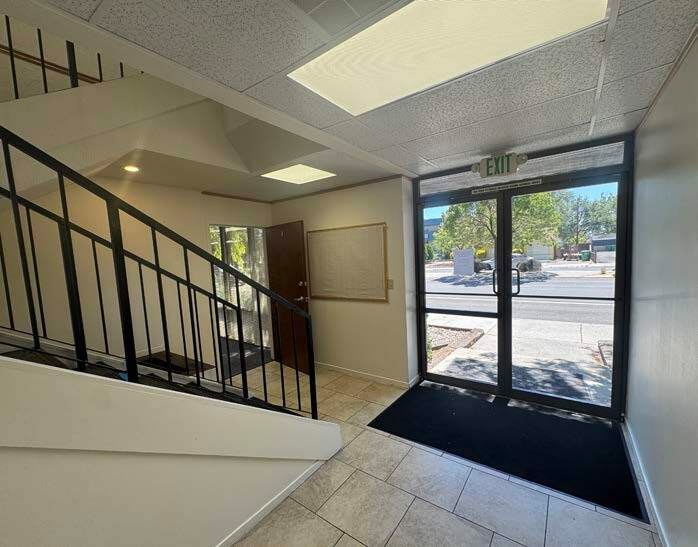 535 E Plumb Ln, Reno, NV for lease - Building Photo - Image 2 of 10
