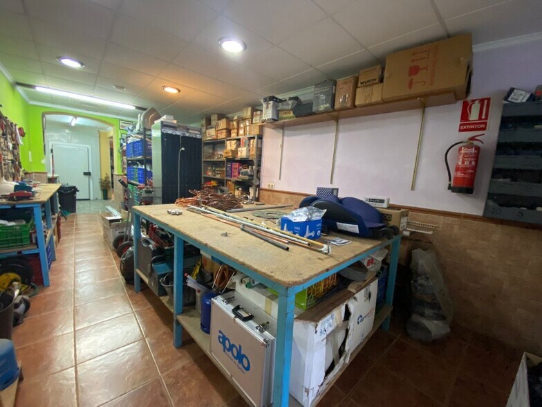 Retail in Guadassuar for sale - Building Photo - Image 2 of 18