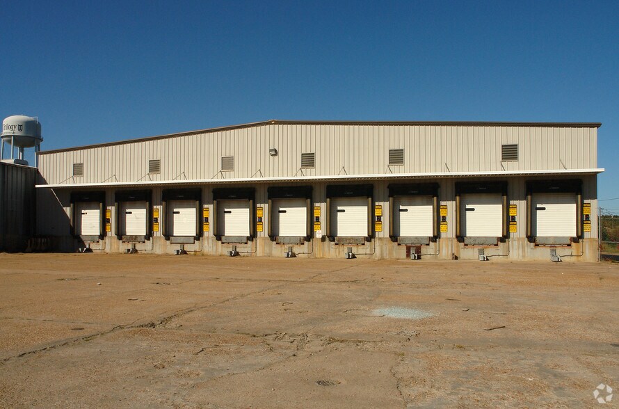 2910 Highway 80 E, Pearl, MS for sale - Building Photo - Image 1 of 1