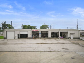 226 Dell Dale St, Channelview, TX for lease Building Photo- Image 2 of 12