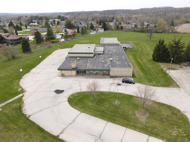 510 Lake St, Cascade, WI 53011 Former Cascade School