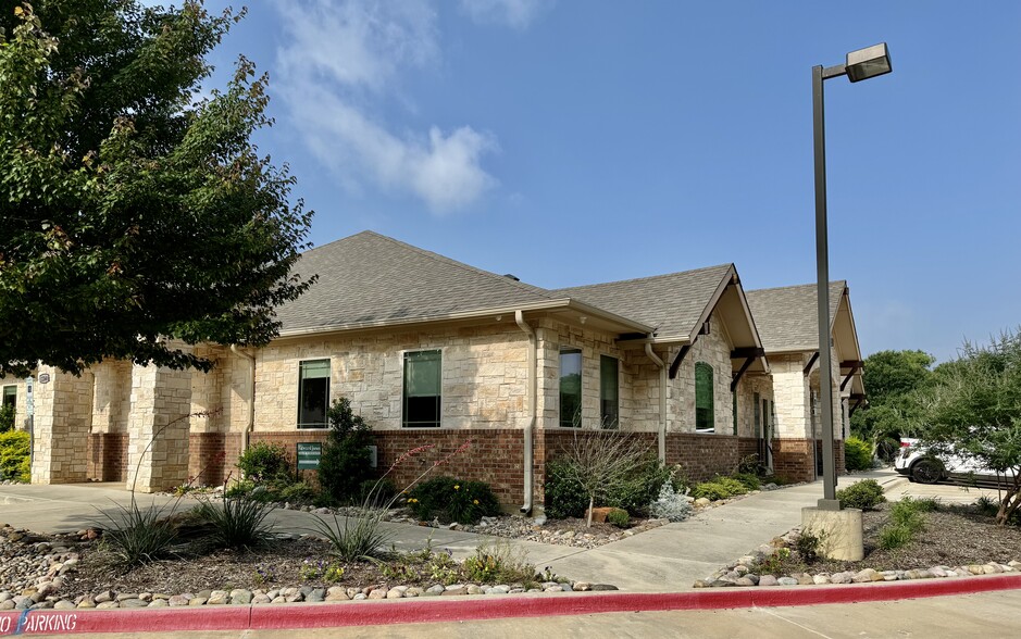 2260 Highland Village Rd, Highland Village, TX for sale - Building Photo - Image 2 of 16