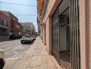 Retail in Amposta, Tarragona for lease Interior Photo- Image 1 of 3