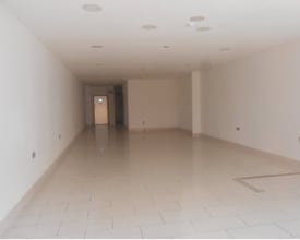 Chantry Way, Andover for lease Interior Photo- Image 1 of 1