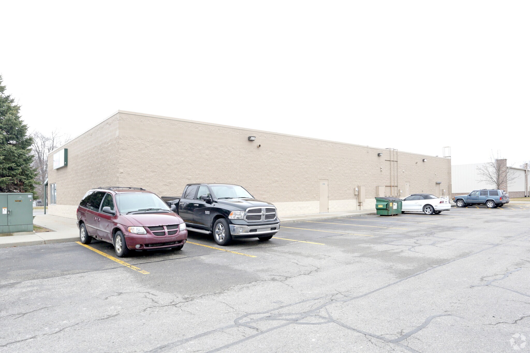 26002680 Pointe Tremble Rd, Algonac, MI 48001 Algonac Plaza