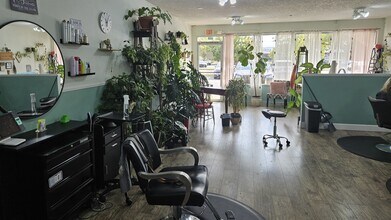 1051 14th Ave, Longview, WA for lease Interior Photo- Image 2 of 6