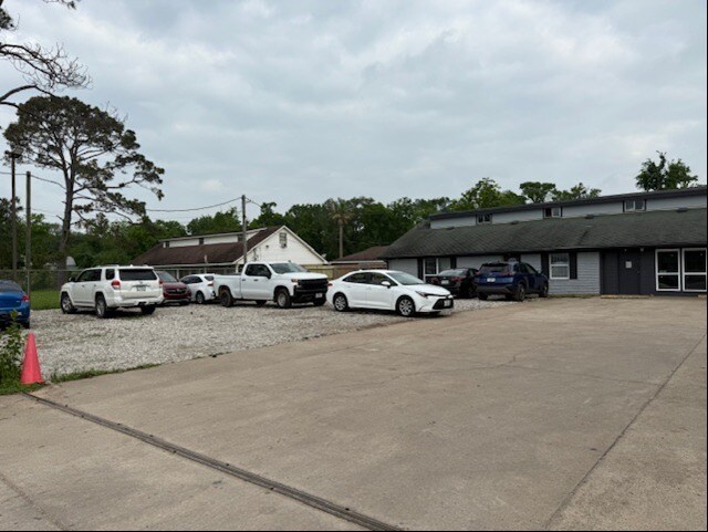 9321 Meldrum Ln, Houston, TX for lease - Building Photo - Image 3 of 18